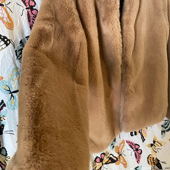 NWT!! Magaschoni Women Camel Faux Fur Coat size S - Picture 7 of 14